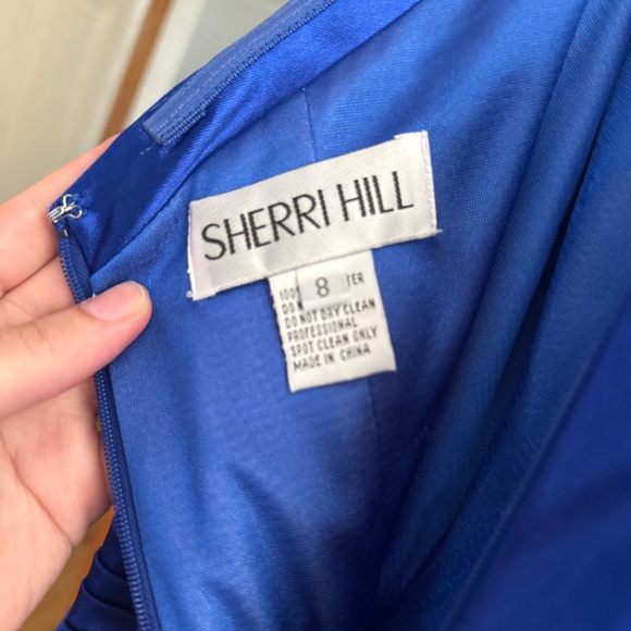 Sherri Hill Prom Dress - Picture 3 of 6